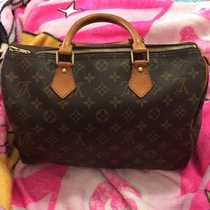 Louis Vuitton Speedy 30